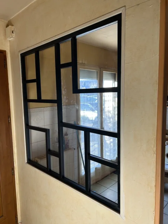 Pose d’une verrière dans une maison à Romans sur Isère