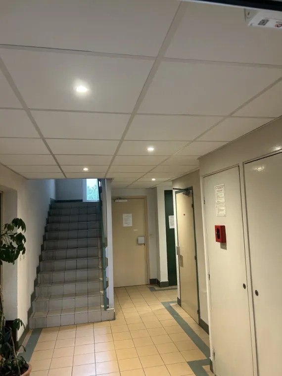 Pose d’un faux plafond à Valence 