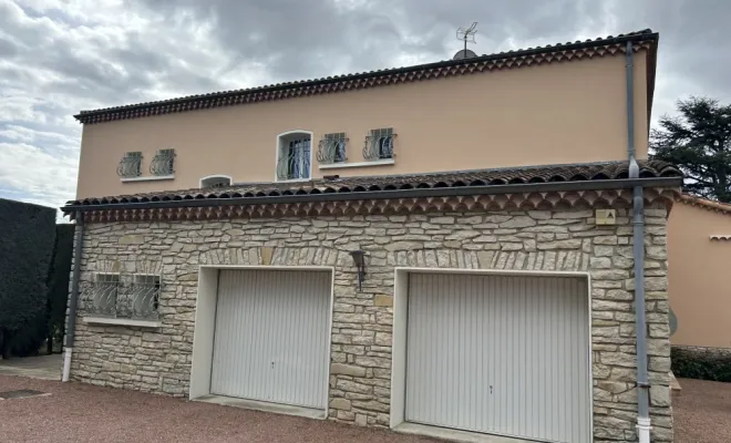 Peinture de façade à Tain l’Hermitage